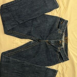 Women’s Kimes Betty’s